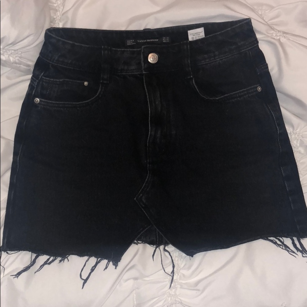 Black Zara denim mini skirt size XS